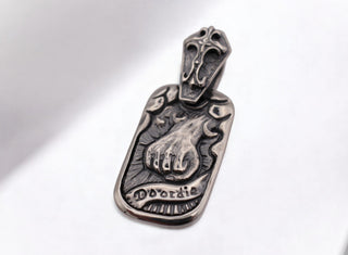 F.A.L×ROTTENGRAFFTY【NOBUYA】：Collaboration Pendant「THIS WORLD」