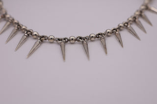 アドマニシャンレザーネックレス