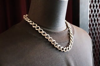 喜平（KIHEI)ブラッドレス【38連】ネックレス