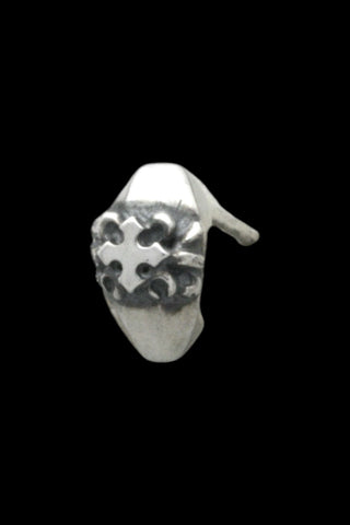 ヴァンパイアゴシックピアス